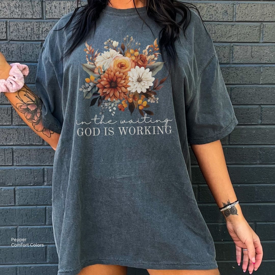 In the Waiting God is Working Boho Flowers Unisex T-shirt