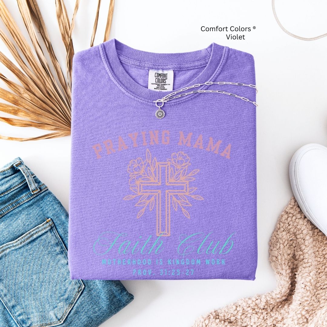 Praying Mama Unisex Tshirt