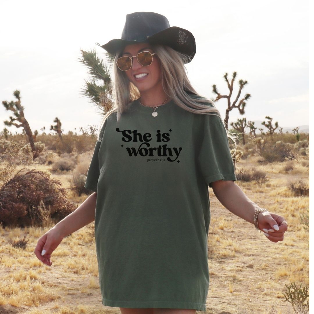 She is Worthy Unisex Tshirt